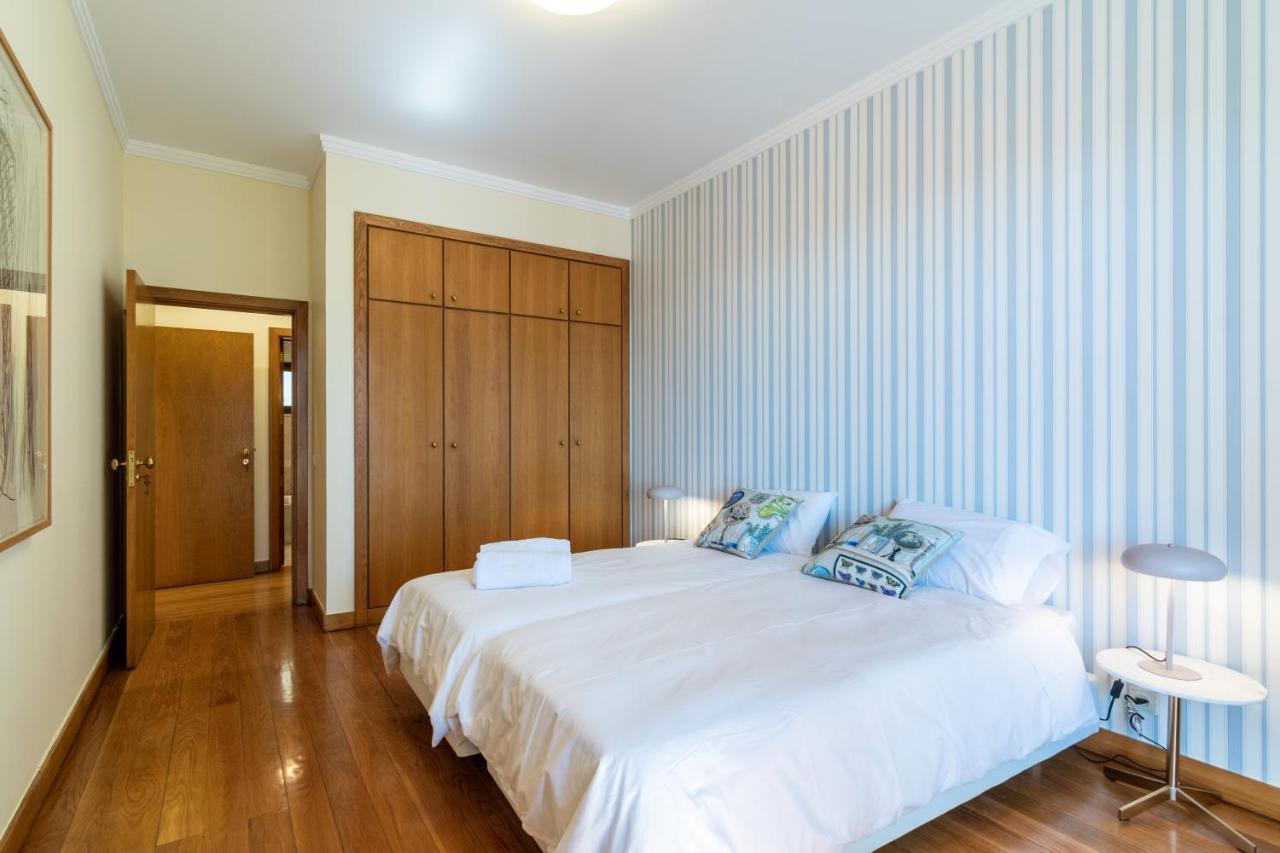 Suite 106 - Two Bedroom Apartment فونشال المظهر الخارجي الصورة