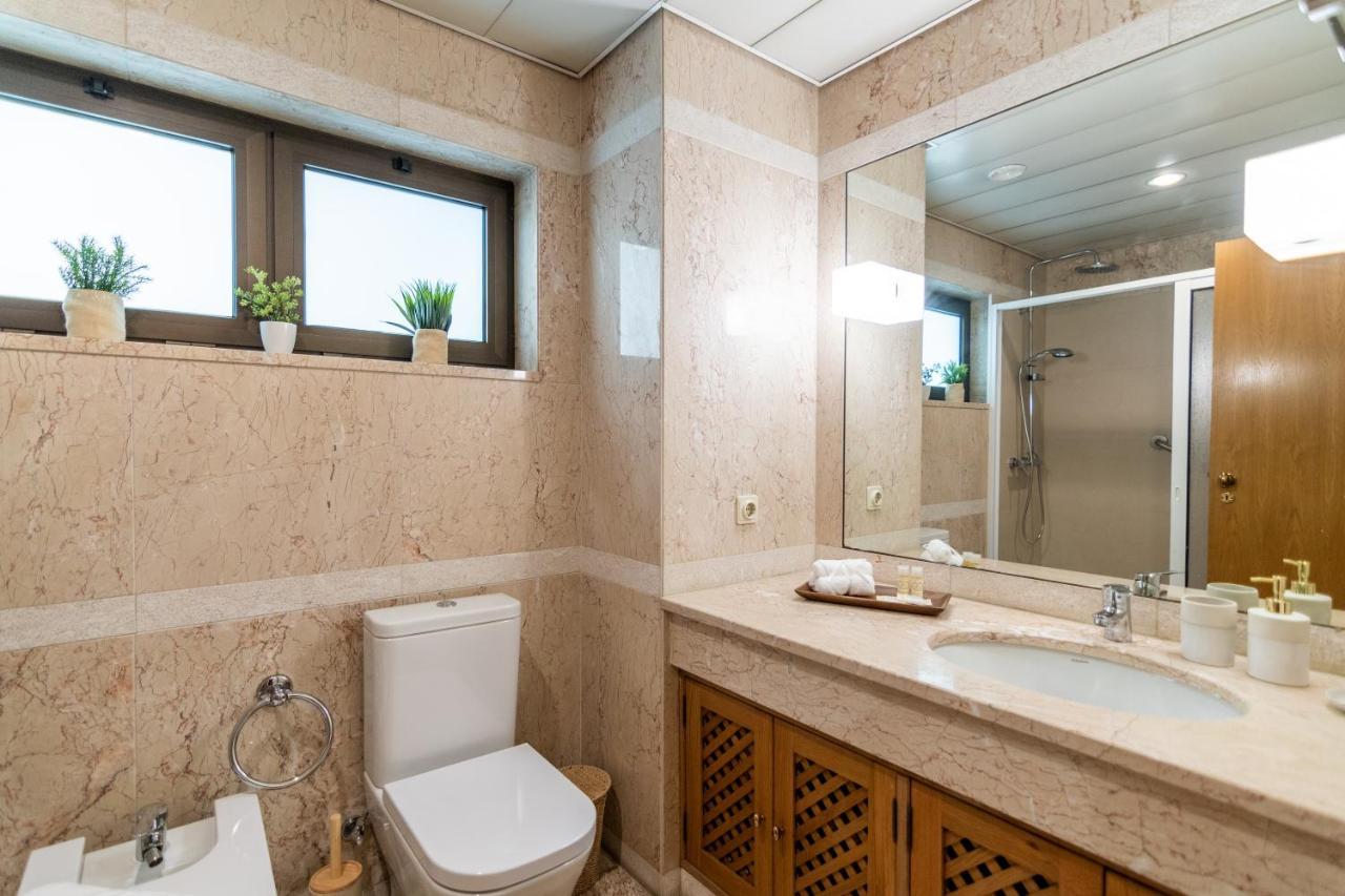 Suite 106 - Two Bedroom Apartment فونشال المظهر الخارجي الصورة
