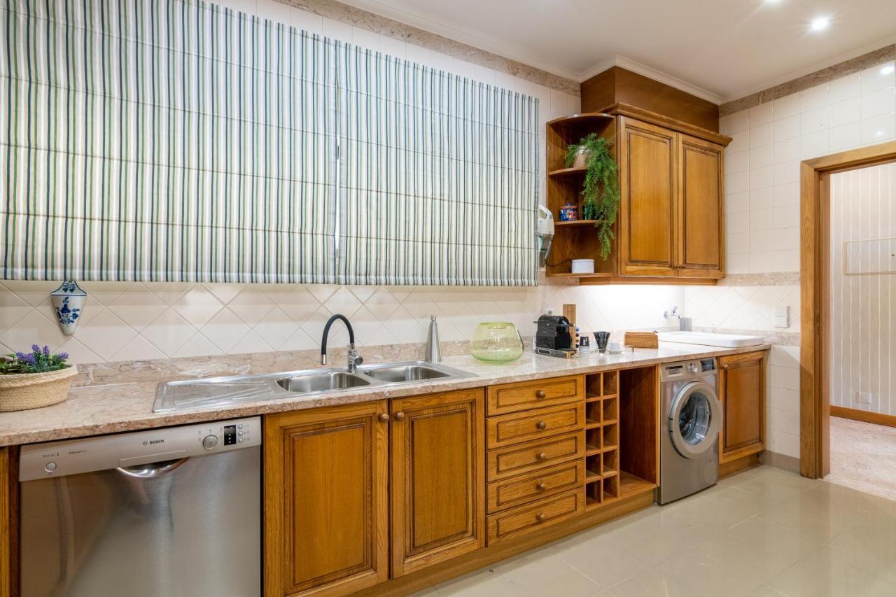 Suite 106 - Two Bedroom Apartment فونشال المظهر الخارجي الصورة