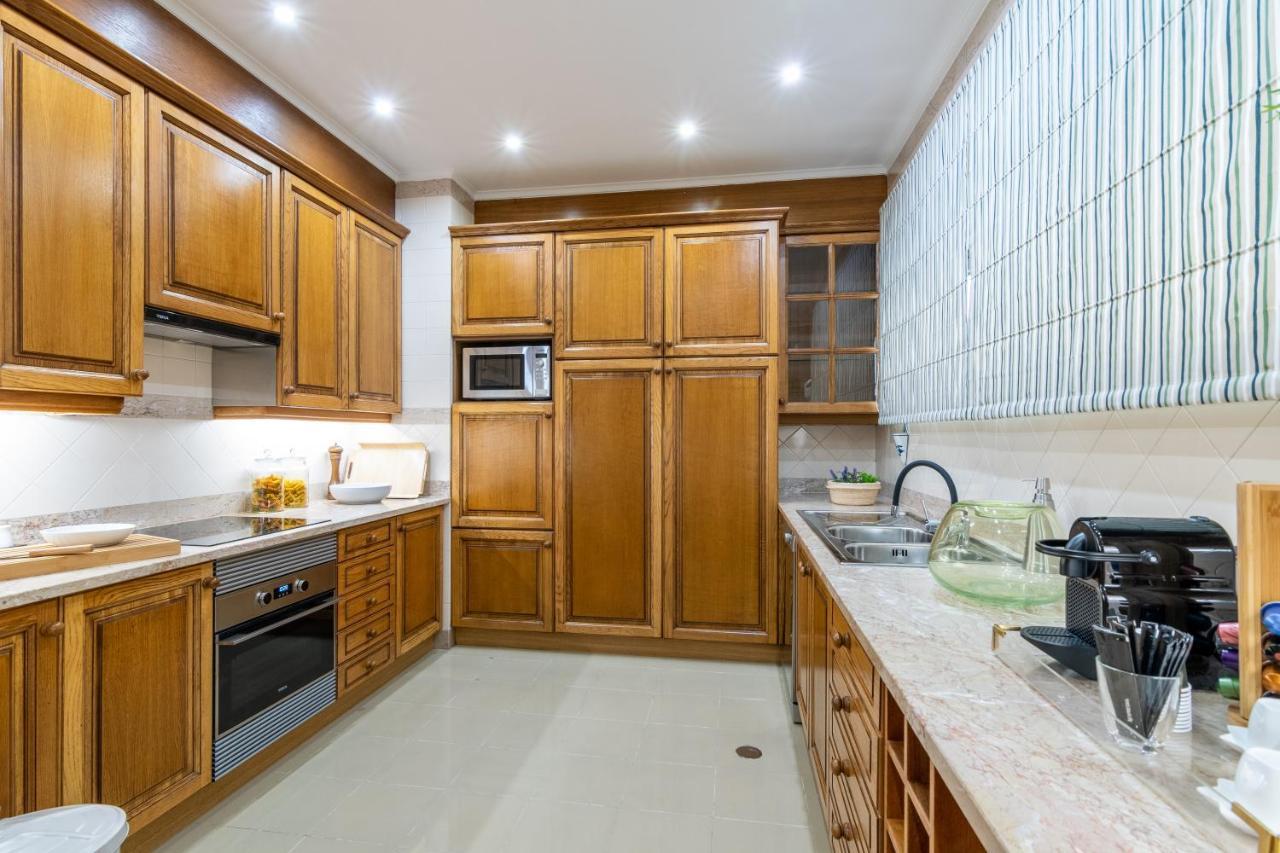 Suite 106 - Two Bedroom Apartment فونشال المظهر الخارجي الصورة
